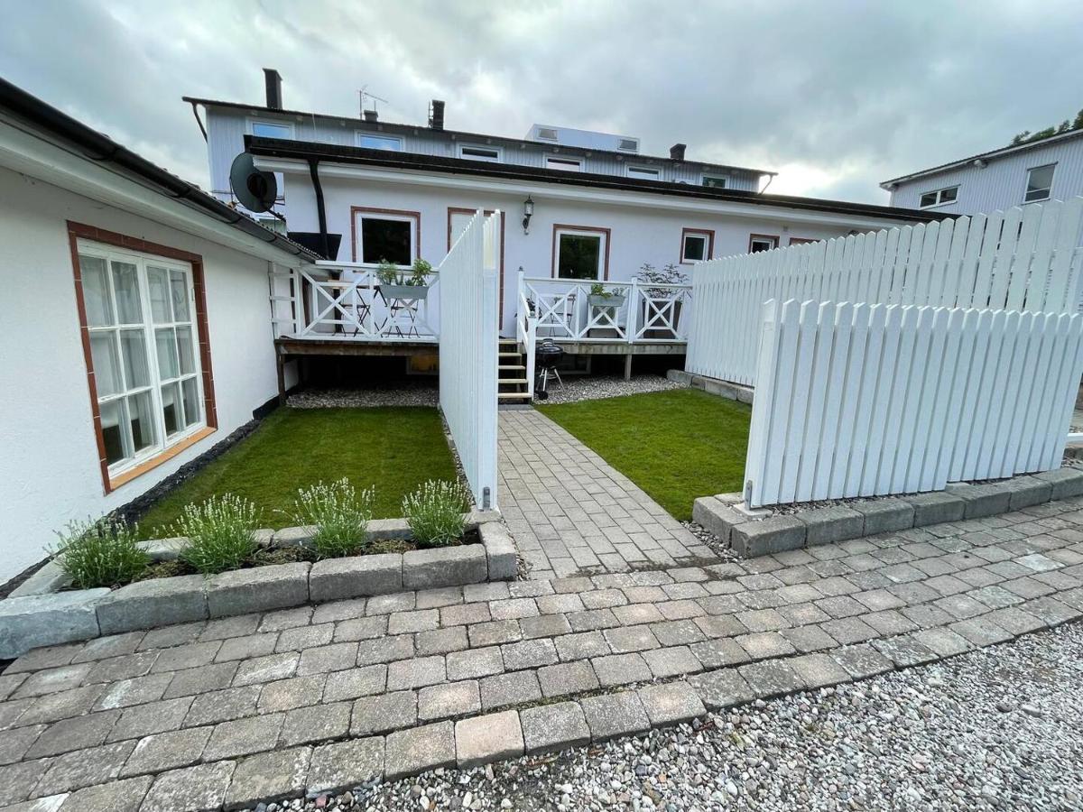 Enkelheten I Kivik Exterior foto